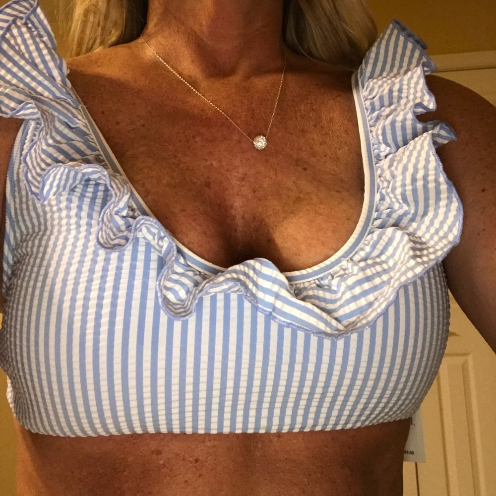 Vineyard vine bikini top